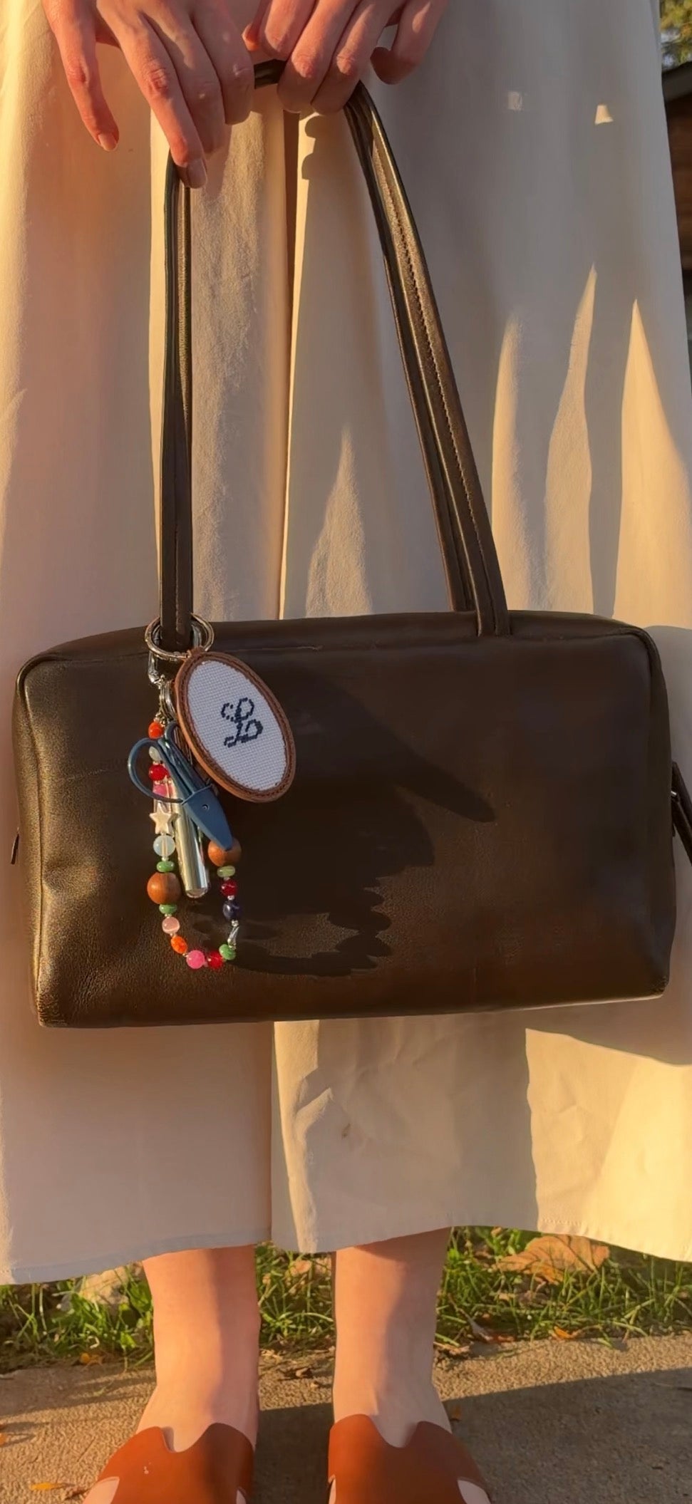 Beaded Needlepoint Bag Charm with Scissors, Needle Holder & Threader | Handmade Stitching Chatelaine